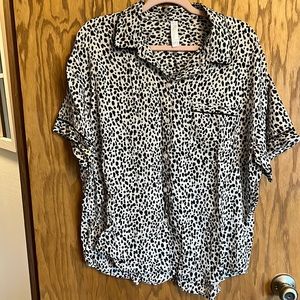 Stars Above Pajama Top | XXL | Animal Print